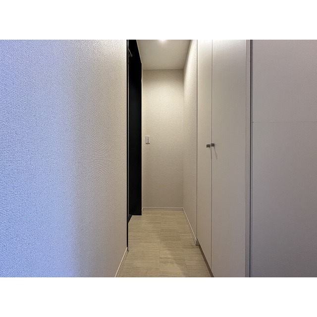 玄関　※他部屋参考写真※