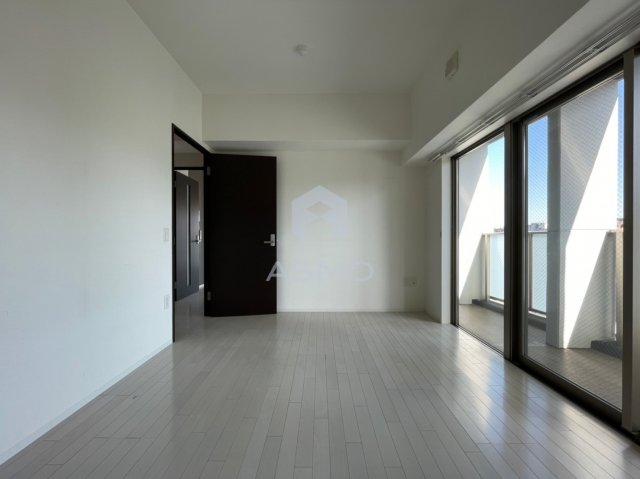 居室・リビング　同マンション別部屋　参考写真