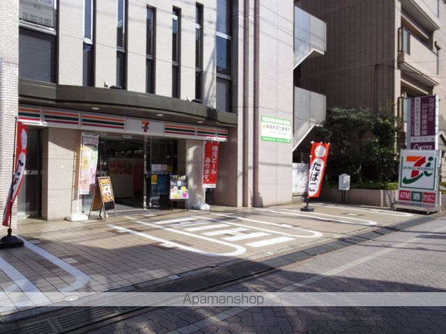 コンビニ　セブンイレブン（コンビニ）まで80m