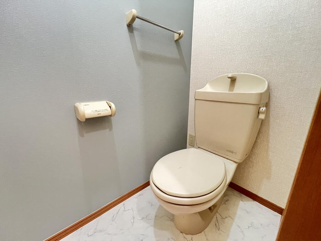 トイレ　清潔感のあるトイレです！