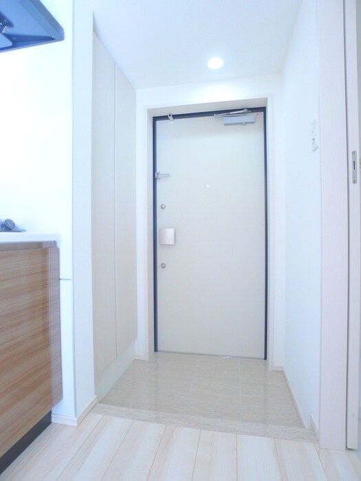 玄関　（別タイプ参考写真）ARKMARK田端GR　北区東田端2