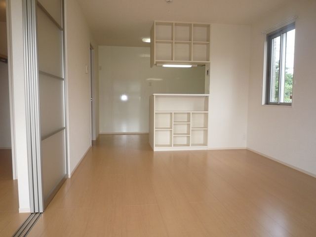その他部屋・スペース　★広いLDK★