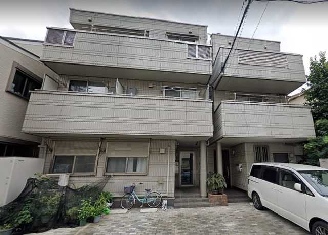 建物外観　アリスタ