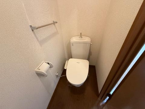 トイレ　シャワー付トイレ