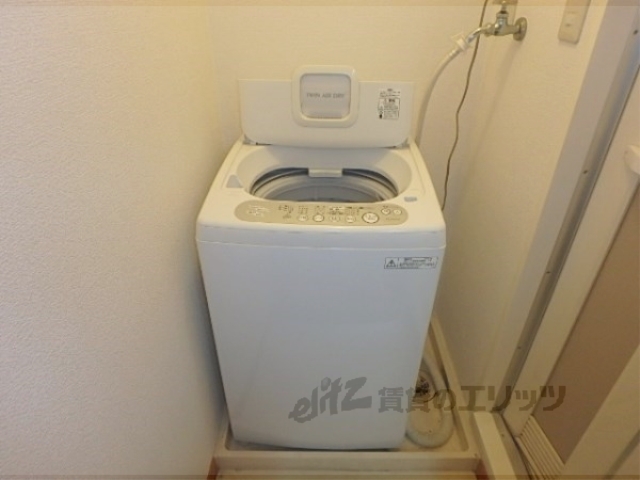その他部屋・スペース　洗濯機置場