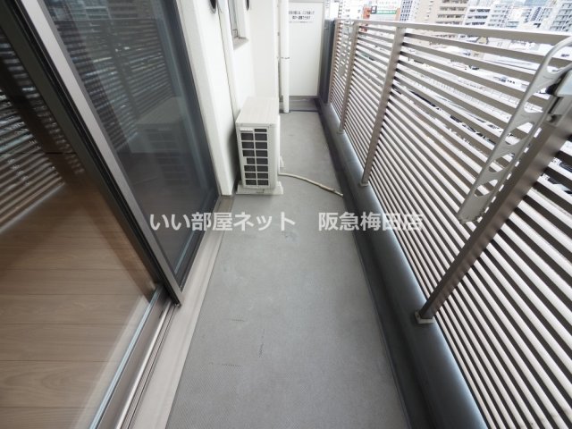 バルコニー　※同仕様写真となります。