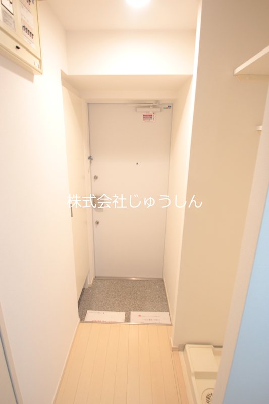 玄関　※同タイプ写真参照