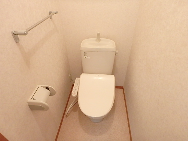 ジュネスIのトイレ写真