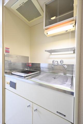 東急東横線 都立大学駅 徒歩10分 7階建 築41年のキッチン写真