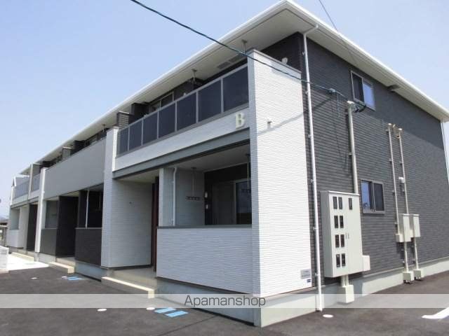 ＪＲ徳島線 徳島駅 バス乗車時間：20分 最寄りバス停で下車 徒歩9分 築8年