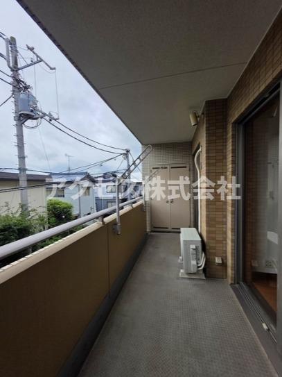 ＪＲ中央線 東中野駅 徒歩7分 3階建 築26年の内装写真
