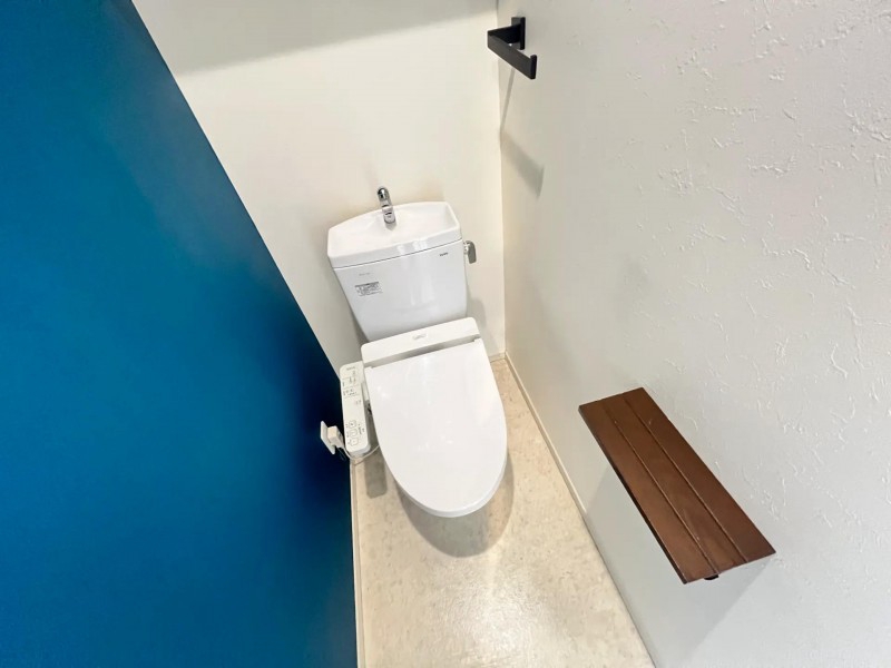 ＪＲ筑豊本線 中間駅 徒歩18分 2階建 築9年のトイレ写真