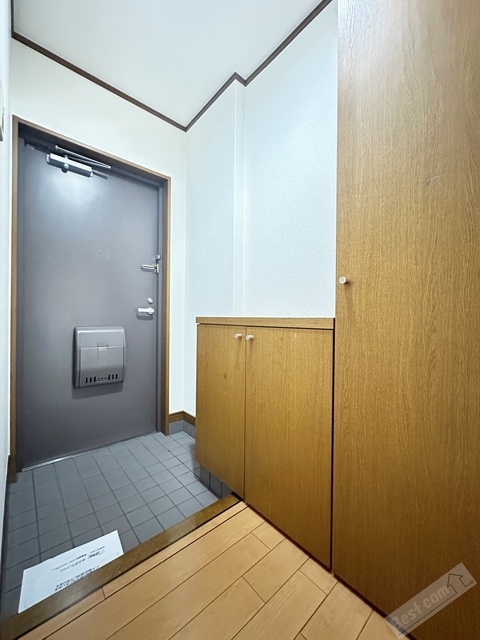 近鉄南大阪線 高見ノ里駅 徒歩6分 4階建 築39年の玄関写真