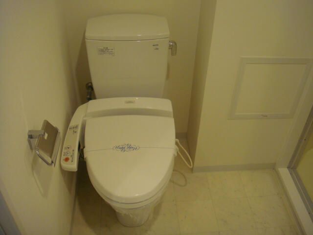 トイレ　ゆったりとした空間のトイレです