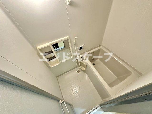 ＪＲ上越線 群馬総社駅 徒歩53分 2階建 築33年の風呂写真