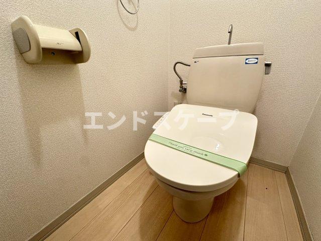 ＪＲ上越線 群馬総社駅 徒歩53分 2階建 築33年のトイレ写真