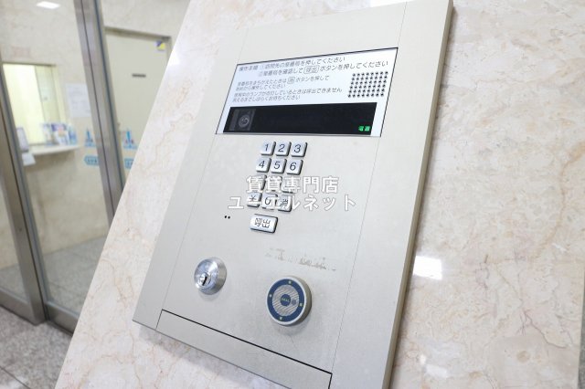 地下鉄御堂筋線 江坂駅 徒歩7分 14階建 築16年の外観写真