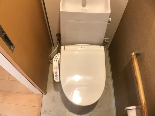 トイレ　図面と現状に相違がある場合には現状を優先