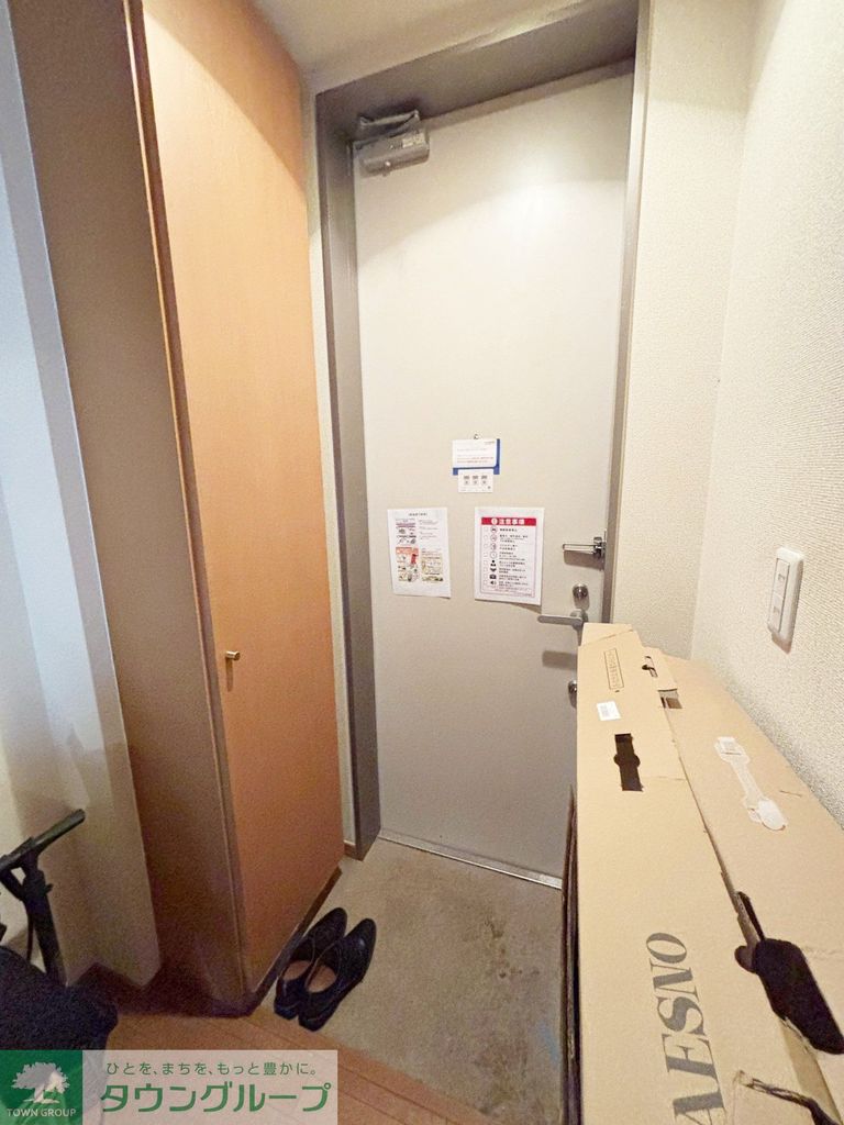 京成松戸線 京成津田沼駅 徒歩7分 2階建 築21年の玄関写真