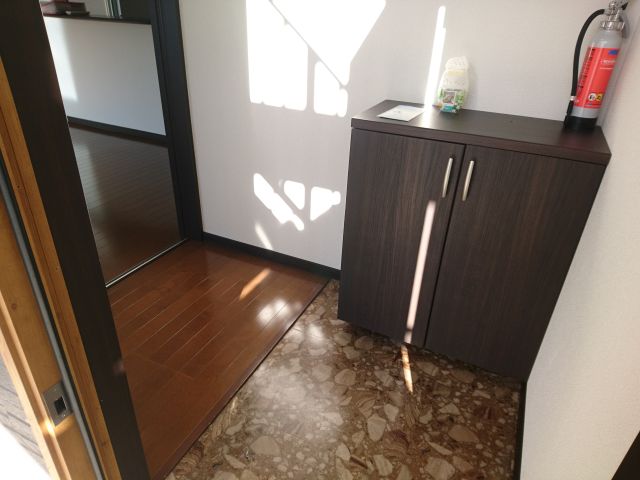 玄関