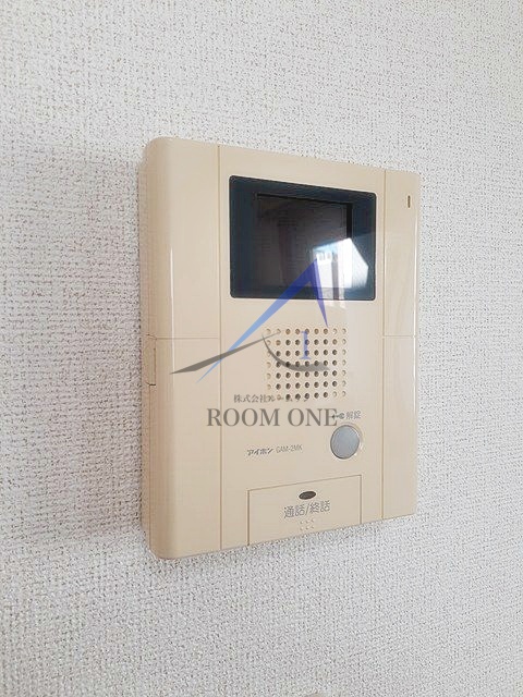 セキュリティ　モニター付きインターホンです。