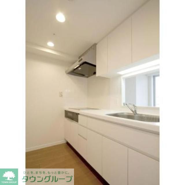 キッチン　※写真は同タイプ住戸です。