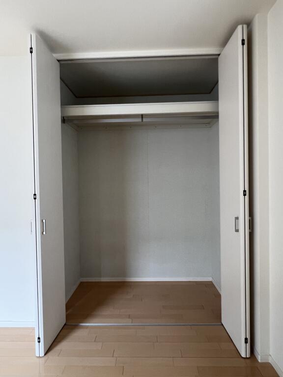 収納　※別号室の参考写真となります。