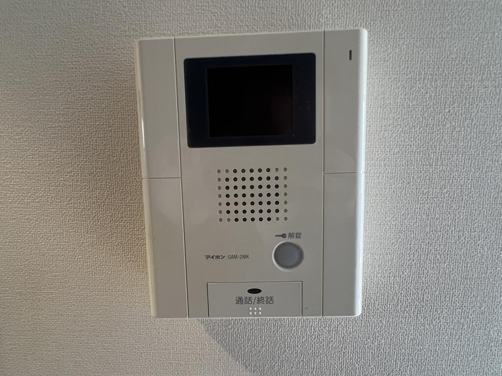 セキュリティ　※別号室の参考写真となります。