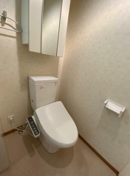トイレ　別部屋参考写真