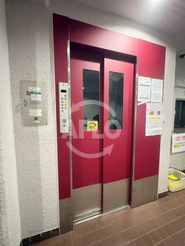 その他設備　ユニハイム松屋町　エレベーター