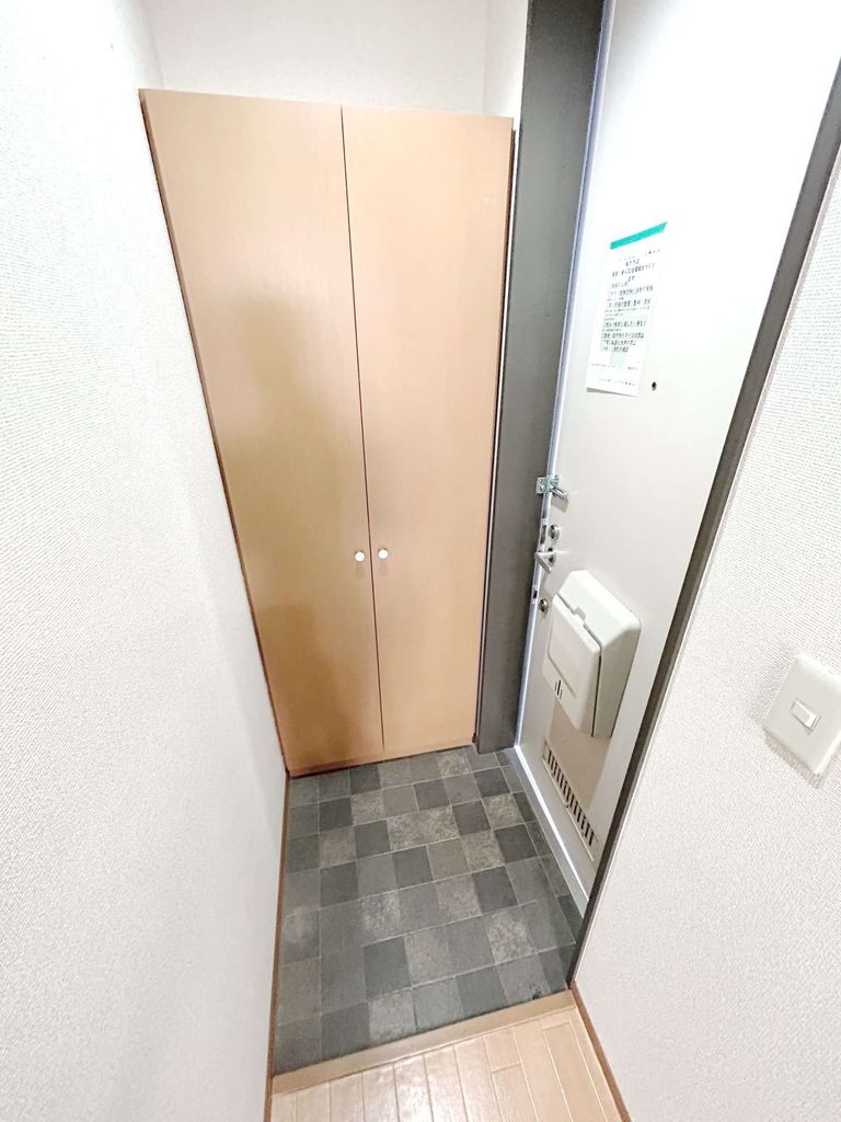玄関　玄関