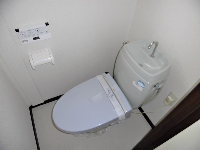 【エスポワールIIのトイレ】