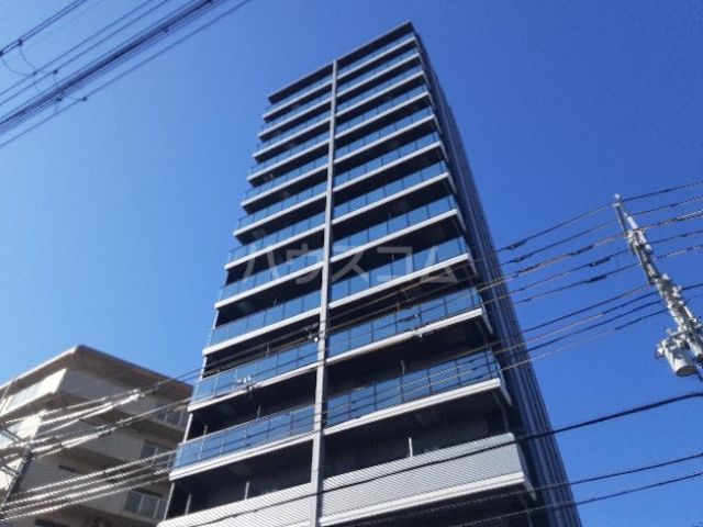 S-RESIDENCE千里丘の建物外観