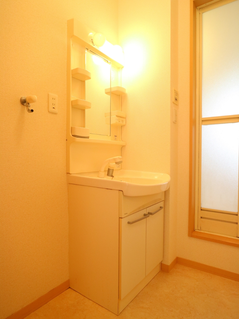 洗面設備　※別室参考画像