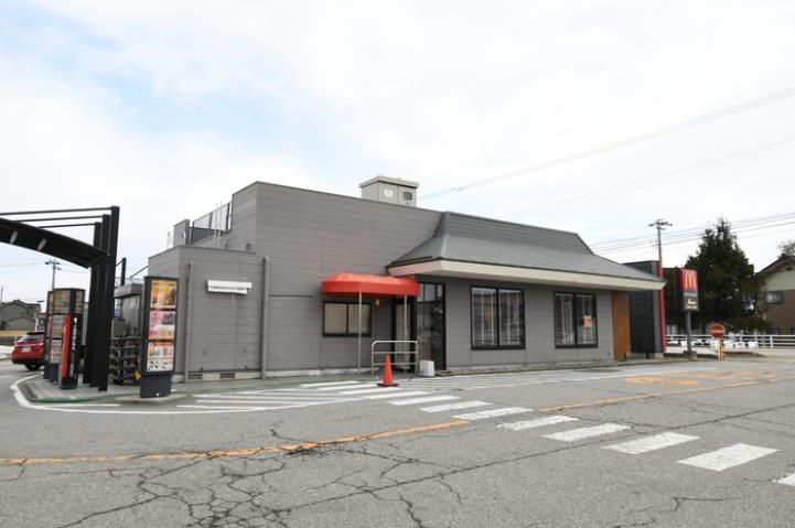 その他　マクドナルド8号線入善店（その他）まで3800m