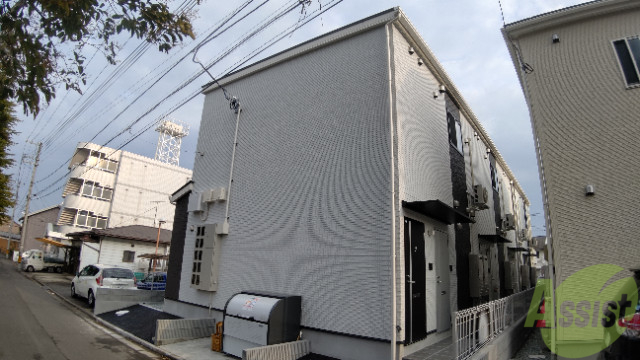 建物外観　仙台市宮城野区新田４丁目「リアーレ新田」