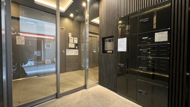 エントランス　エントランス