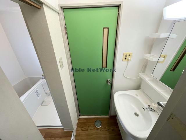 洗面設備　洗面所