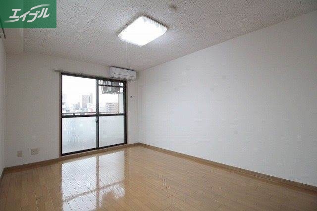 居室・リビング　リビング（同タイプです）