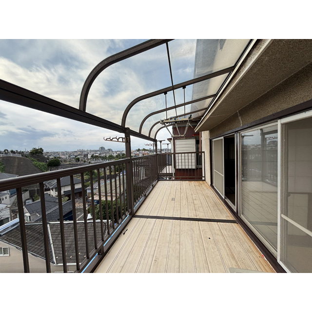 バルコニー　バルコニー