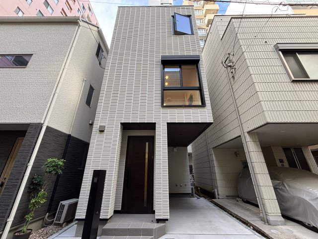 建物外観　【文京区小石川２丁目戸建】