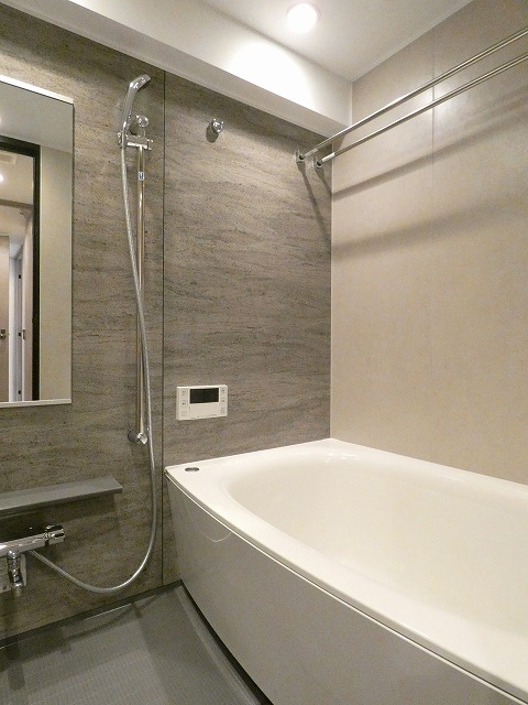 バス・シャワールーム　バス※別部屋参考写真