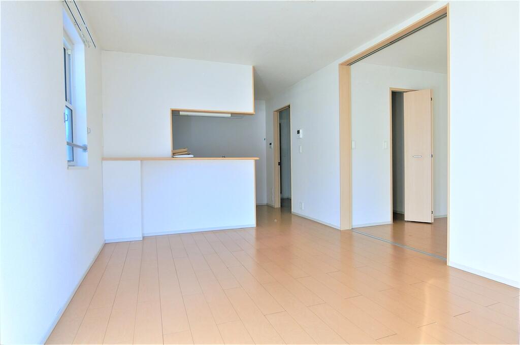 居室・リビング　写真は角部屋のものです