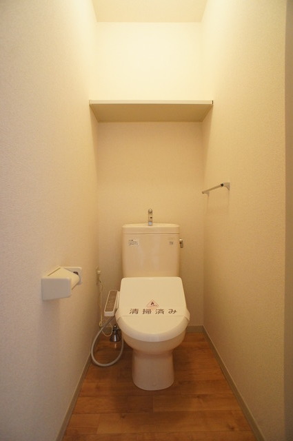 トイレ　洗浄便座付です！毎日清潔・快適にお過ごしいただけます♪