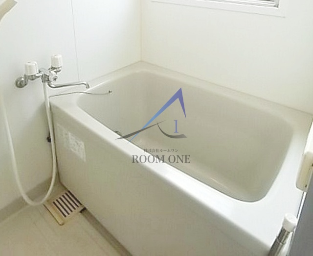 バス・シャワールーム　お風呂です。