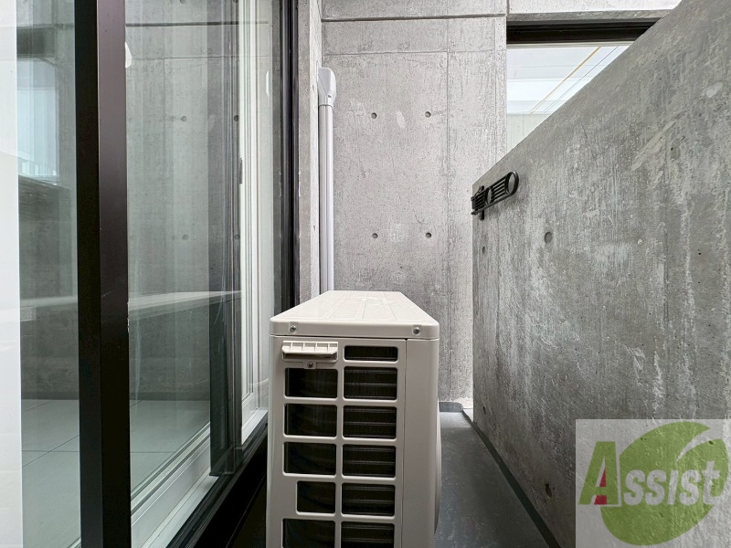 バルコニー　バルコニーです。洗濯物を干したり一息ついたりできますね！