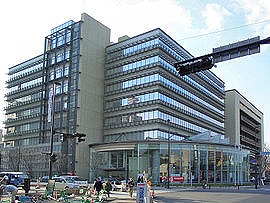 役所　北九州市小倉北区役所（役所）まで659m