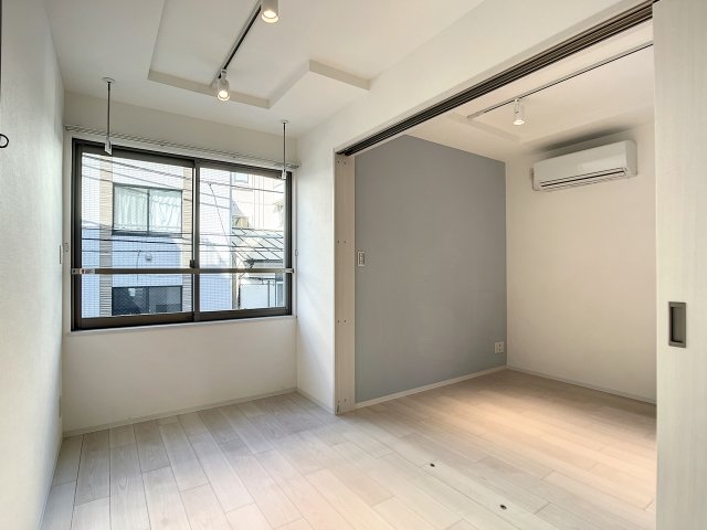 居室・リビング　居室