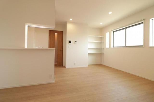 居室・リビング　※建築中の為、同シリーズ別物件の写真です。