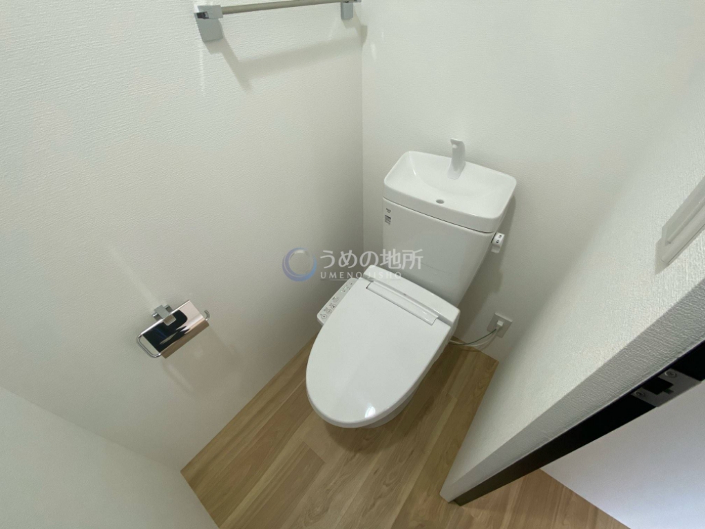 トイレ　トイレ